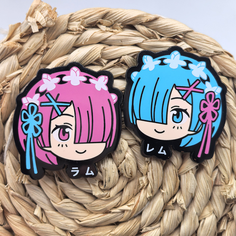 Japan Lifestyle - Ram Rem Metallabzeichen Anime Re:Life in